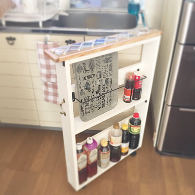 そのスペース使えます ピッタリ収まるすきま収納diy Roomclip Mag 暮らしとインテリアのwebマガジン そのスペース使えます ピッタリ収まるすきま収納diy Roomclip Mag 暮らしとインテリアのwebマガジン