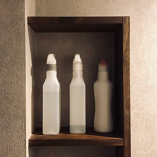 My Shelf,造作家具,造作棚,花王,無印良品,インテリア,掃除道具,洗剤ボトル,シンプル,ホワイトインテリア,オープンシェルフ,掃除,トイレインテリア,木製家具,詰め替えボトル,スプレーボトル,オープン棚,木製棚,スクラミングバブル,工務店,トイレマジックリン,カビキラーアルコール除菌,ジョンソン株式会社,scjohnson karenの部屋
