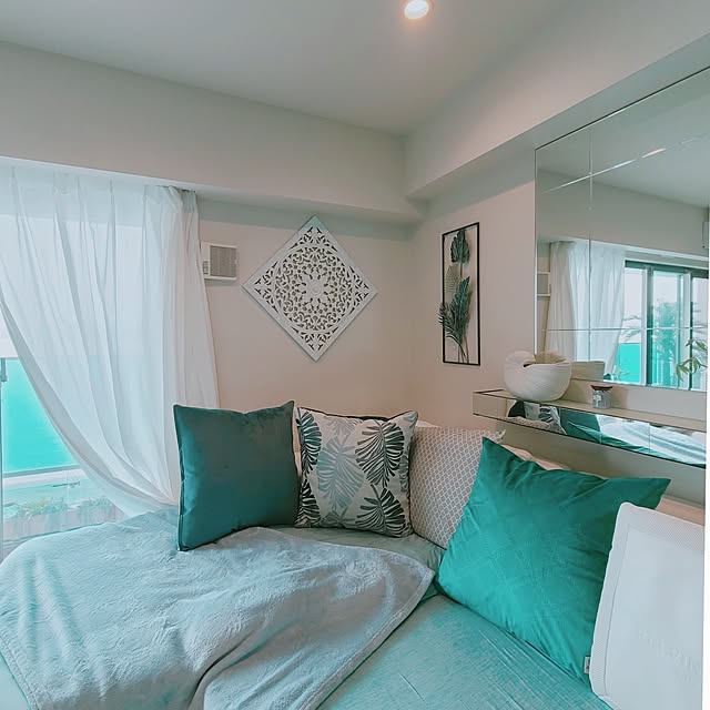 Lounge,海外風インテリア,イベント参加,いいね、フォロー本当に感謝デス☺︎,大きめミラー,リゾートスタイル,咲羅多,わんこと暮らす家,シェルポット yuchanの部屋