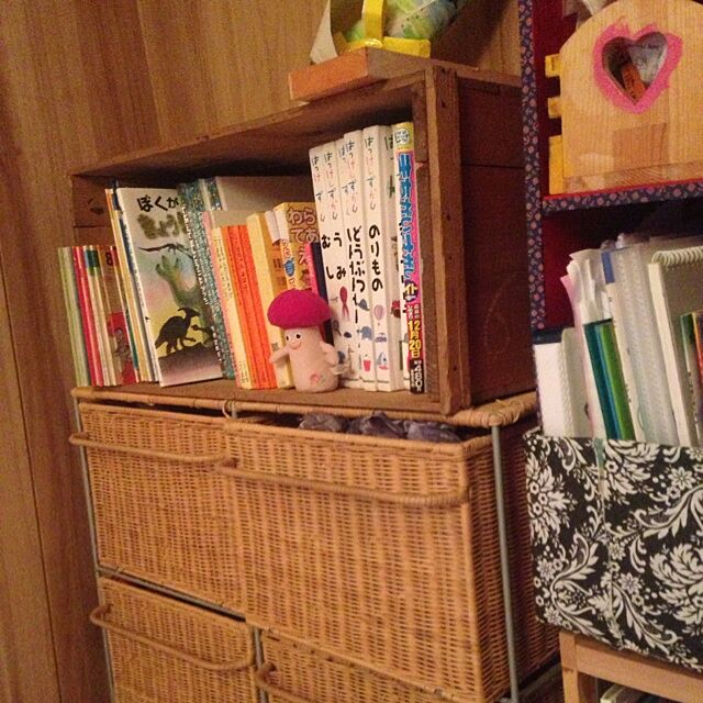 My Shelf,りんご箱,もらいもの,絵本の収納 izuhanの部屋