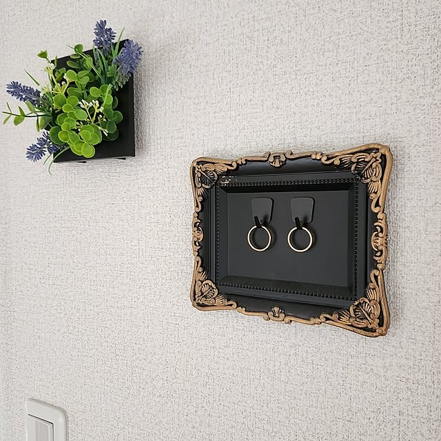 On Walls,10分でできる,団地,リノベーション,団地リノベーション,百均,アクセサリー収納 sanoaの部屋