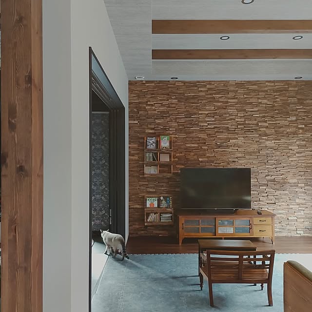 Lounge,すっきり暮らす,絵本棚,絵本棚 DIY,絵本棚 収納,インダストリアル ヴィンテージ,リビングインテリア,絵本収納 Atelier_tamakiの部屋