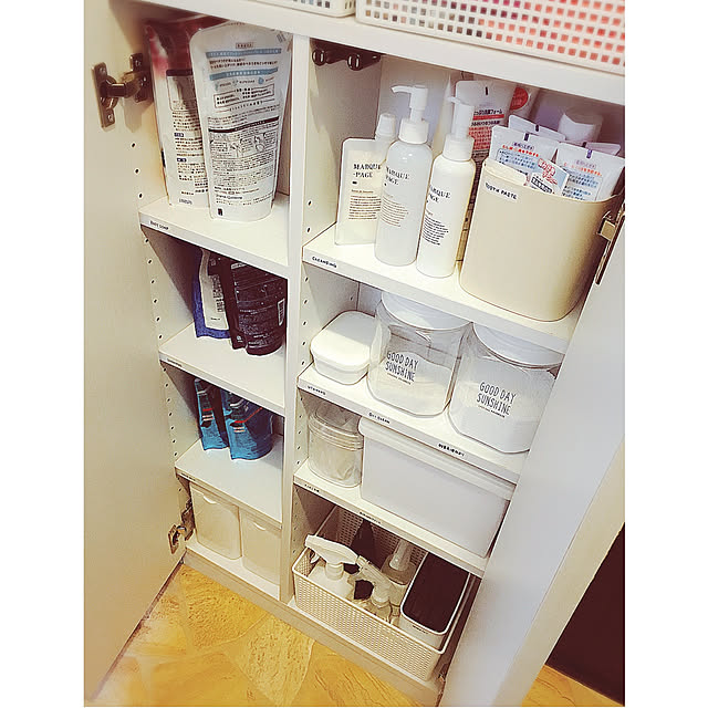 Bathroom,壁面収納,洗面所収納,洗面所,10000人の暮らし,丁寧な暮らし,女の子のママ,子どもと暮らす,ニトリ,日々のこと,掃除,家づくり,北欧インテリア,マイホーム,子どものいる生活,セリア,北欧,100均アイテム,ワーママ,暮らしの知恵,Instagram→ayako.anko,整理収納,子どものいる暮らし,ストック収納,キャンドゥー,暮らしを楽しむ,整理整頓,暮らし,ダイソー anko.hibuの部屋