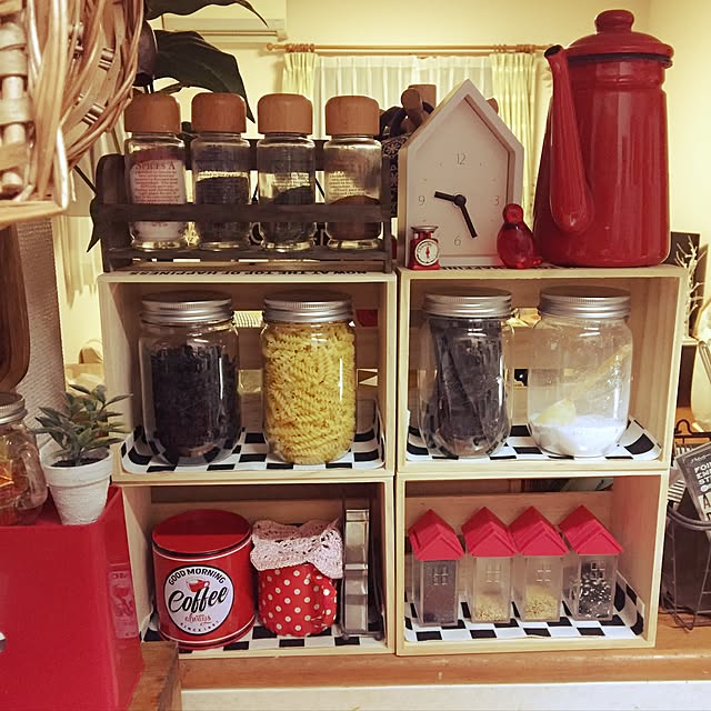 My Shelf,調味料入れ,調味料棚,ニトリ,雑貨,100均,購入品,お家型,置き時計,セリア,ダイソー chiekawa63の部屋