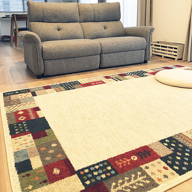 ラグ,電動ソファー,ニトリ,子どものいる暮らし,吹き抜けリビング,白い壁,Lounge mycn37の部屋