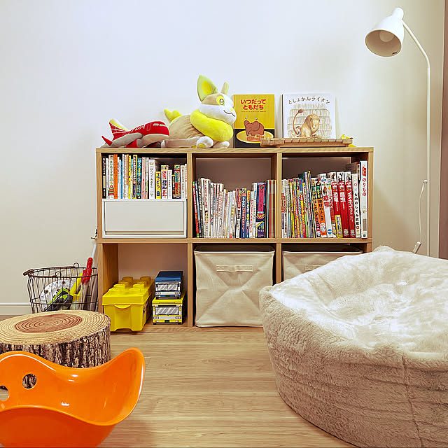 IKEA ライト,IKEA 照明,キッズスペース,子どものいる暮らし,本棚,子供部屋,バランスチェア,ニトリのクッション,ニトリ,ポリプロピレンケース・引出式・深型,ポリエステル麻　ソフトボックス,無印良品　スタッキングシェルフ,スタッキングシェルフ,無印良品,My Shelf kurinokiの部屋