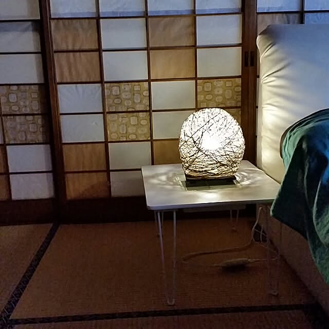 Bedroom,ナチュラル,写真無加工,ツナギを着る日々,いつもRCのみなさんありがとう♡,セリア 麻紐,手作りランプ,ハンドメイド♡,セリア バルーン,作業大好き♡,セリアの水糊,端材木材利用♡,セリアバルーン利用法,木工用ボンド,niko and...で買ったソケット♡,LIVE IN THE ROUGH!,APRICOT WORKS,ナチュラルも男前も好き♡,男前もナチュラルも好き,セリア,DIY,障子リメイク,和室,ディスプレイテーブル annの部屋