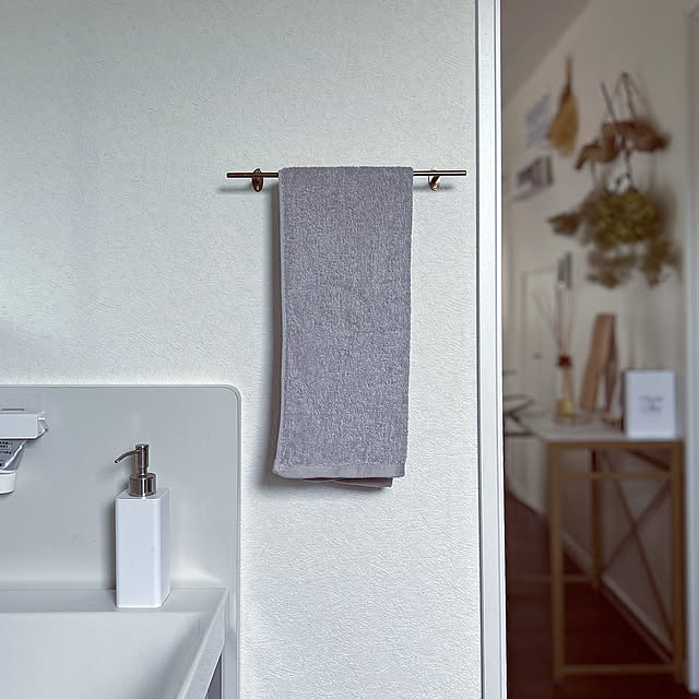 Bathroom,タオルハンガー,ZARA HOME,フェイスタオル収納,フェイスタオル,タオル,洗濯,ホームコーディ,ホームコーディのある暮らし,イオン ホームコーディ,夏の暮らし準備2024 Akubiの部屋