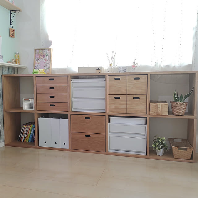 My Shelf,買ってよかったもの,カゴ収納,白×木,観葉植物,Daiso,seriaの雑貨,サンスベリア,エアープランツ,無印良品のある暮らし,無印良品 ユニットシェルフ kouの部屋