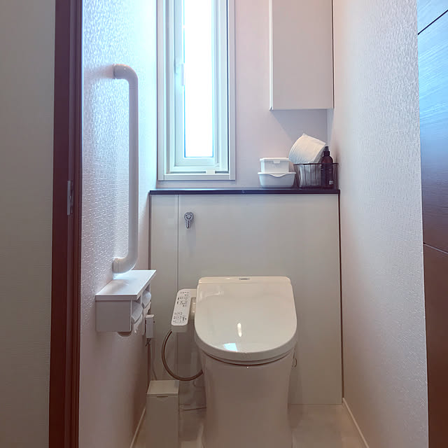 なにも置かない,Bathroom Sayakoの部屋