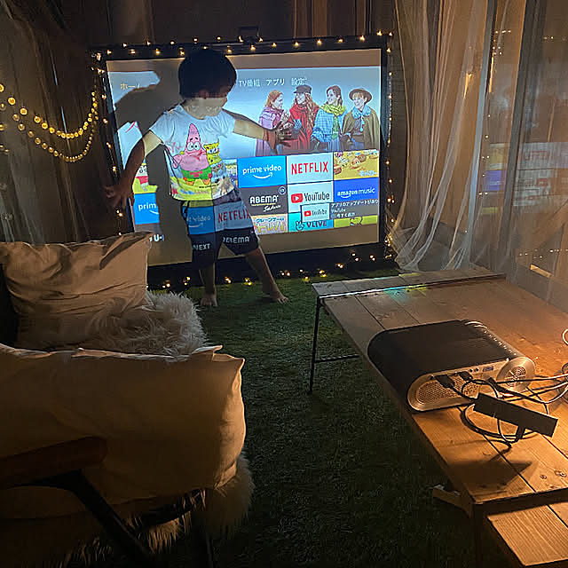 子供のいる暮らし,夏休みの映画鑑賞会,プロジェクタースクリーン,プロジェクターのある暮らし,おうちアウトドア,ベランダの有効活用,Entrance,蚊帳DIY TCFJの部屋