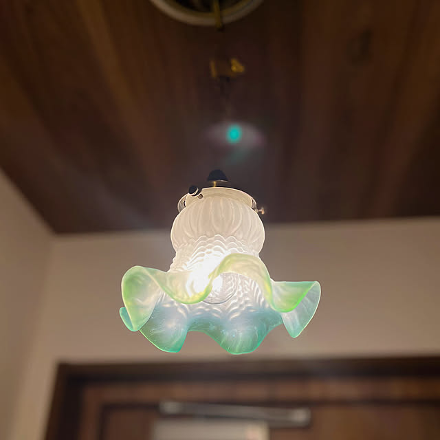 Entrance,フリルガラスシェード,フランスアンティーク,アンティーク,ガラスシェードのペンダントライト,天井照明ライト atの部屋