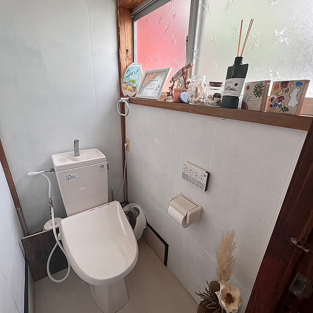 芳香剤をインテリアに♡,トイレDIY,トイレのインテリア,リノベーション,古民家リノベーション,古民家diy,Bathroom akane5039の部屋