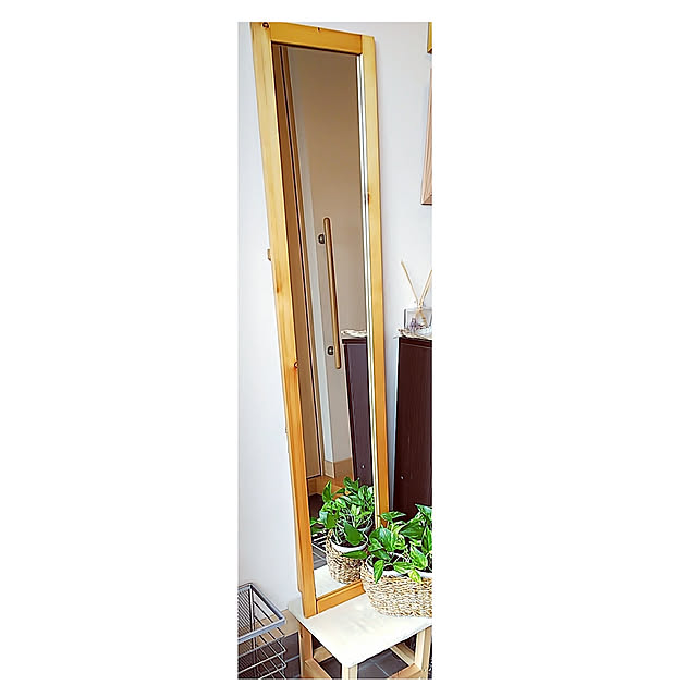 Entrance,姿見鏡,おうち撮影クエスト,ミラー,姿見ミラー,スタンドミラー,植物のある暮らし,観葉植物のある生活,観葉植物のある暮らし,グリーンのある暮らし,観葉植物 akiwaka-roomの部屋