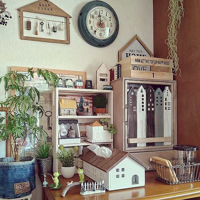 Kitchen,ティッシュケース,ナチュラルキッチン,salutのティッシュケース,かご収納,フェイクグリーン,IKEA 雑貨,おうちカフェ,西海岸インテリア,ポスター,キッチン雑貨,ミニチュア,ニトリのおうち,癒し mikanの部屋