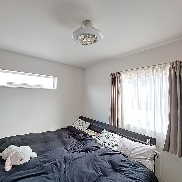 Bedroom,夏の暮らし準備,シンプルモダン,子どもと暮らす,シンプルインテリア,いいね！ありがとうございます♪,イベント参加,こどものいる暮らし,ダークカラー好き,サーキュライト,DOSHISHA,シーリングライト,サーキュレーター shimahigeの部屋