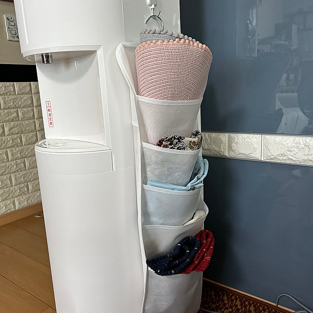 ダイソー200円商品,便利アイテム,取り出しやすく、戻しやすい収納,便利グッズ,吊り下げシャツ収納,100均アイテム,ダイソー,ランチョンマット収納 Fumiの部屋
