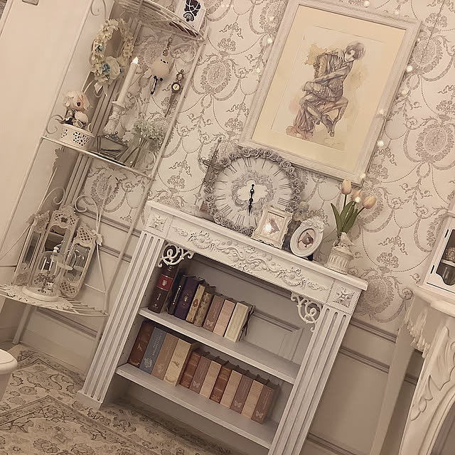 マントルピースDIY,マントルピース,リビング,ホワイト,DIY,アンティーク,リメイク,ホワイトインテリア,アレンジ,Lounge souyaの部屋