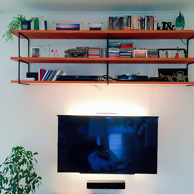 壁掛けテレビ,CD,見せる収納,レコーダー置き場,2階リビング,こどもと暮らす。,片付けやすい,収納,収納アイデア,家づくり,Lounge jimiの部屋
