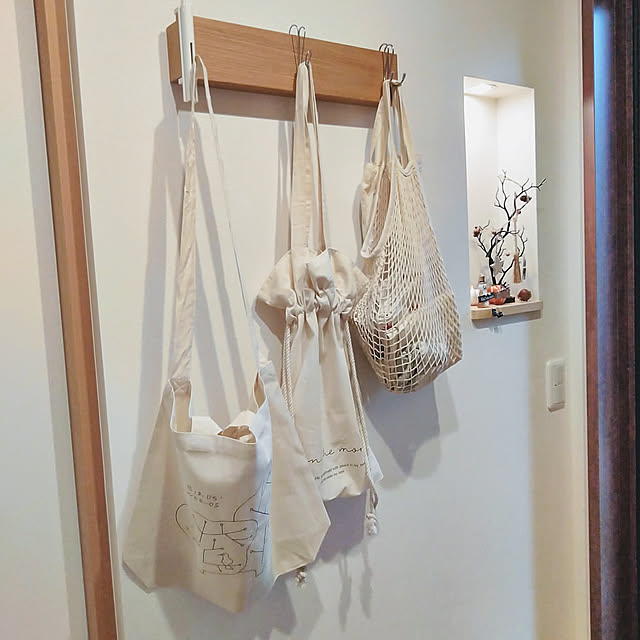 Entrance,エコバッグ,イベント参加用,100均,ダイソー,無印良品 壁に付けられる家具,長押,ニッチ,バーズワーズ h.t.の部屋