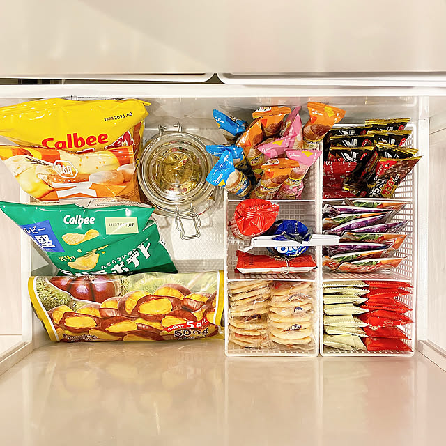 100均収納ケース,100均収納,メトード,IKEA,お菓子収納,いいね&コメントありがとうございます♡,Daiso,seria,セリア,マンション暮らし,ダイソー,Kitchen makiの部屋