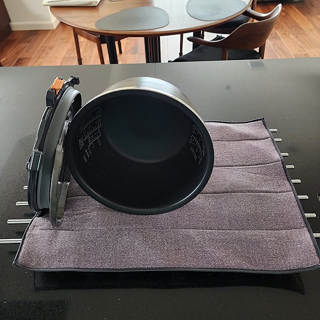 【高コスパアイテム】吸水力と耐久性が頼もしいPLYSの水切りマット by 75さん