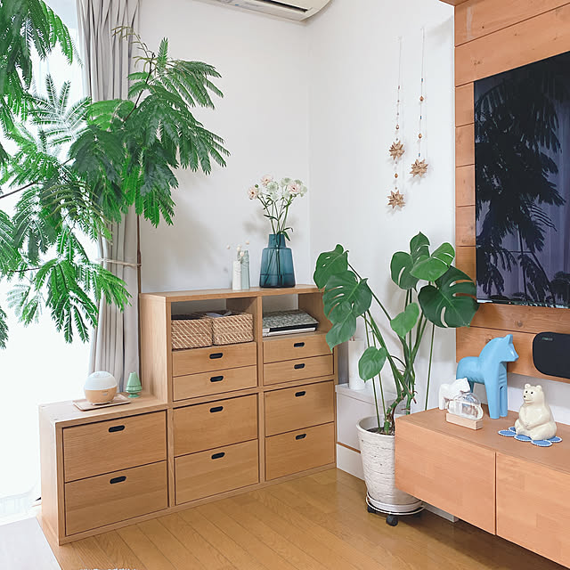 ホルムガードフローラ,スタッキングシェルフ,花のある暮らし,暮らしを楽しむ,みどりのある暮らし,北欧雑貨,無印良品,Lounge yukaの部屋