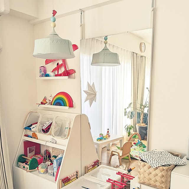 On Walls,ミラー,IKEA,北欧,ペンダントライト,ジムスペース,キッズコーナー,キッズスペース,キッズスペース (リビング),全身鏡 misaki.tの部屋