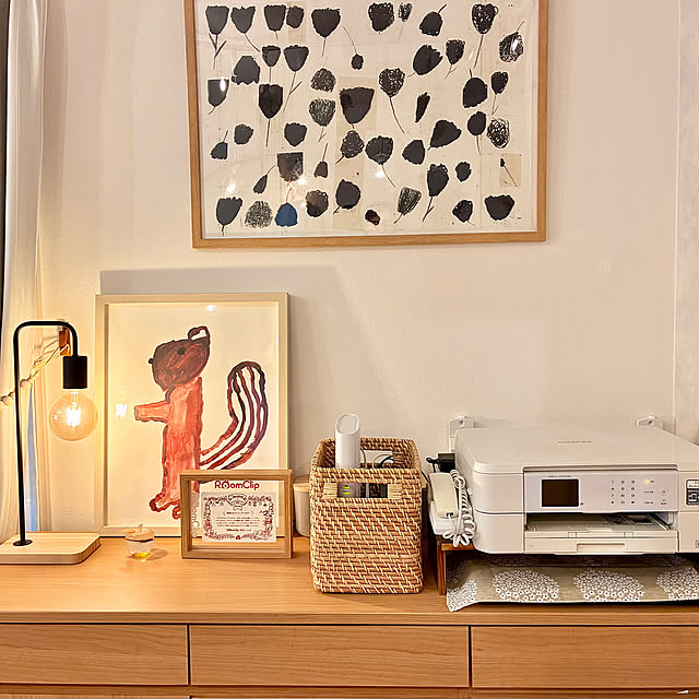 My Shelf,コンセントタップ,Wi-Fiルーター隠し,Wi-Fiルーター,かご,かご収納,コンセント,暮らしの投稿,ナチュラル,ナチュラルインテリア,ケーブルボックス,コンセント隠し,双子,北欧ナチュラル,建売,建売住宅,コンセント収納,子供と暮らす,イベント参加,建売を自分好みに♡,コンセント周り,おうちのことノート Junの部屋
