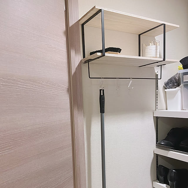 Entrance,ホワイトインテリア,マンションインテリア,seria,アイアン棚受け,白が好き mikiの部屋