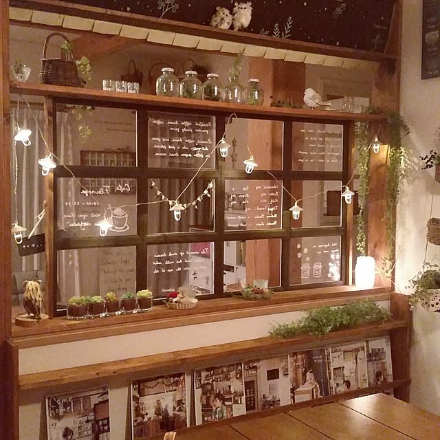 Kitchen,セリア,フレームで窓枠風,リメイク,LEDライト,ガーランドライト,ニトリ,カフェ風,ダイニング,いいね、お返しができなくてごめんなさい。,いつもいいね、ありがとぅございます♡ aminchanの部屋