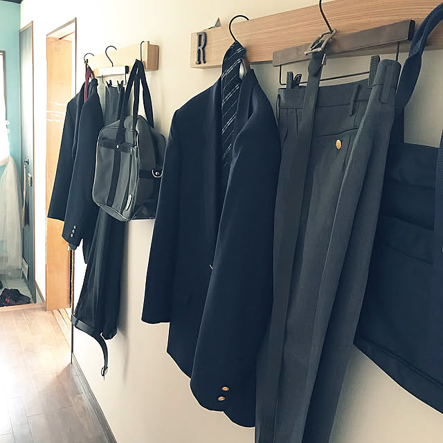 制服掛け,無印良品 壁に付けられる家具,無印良品,廊下,年子兄弟 Megumiの部屋