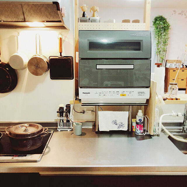 Kitchen,バーミキュラーのお鍋,食洗機 カウンター,食洗機隠し,食洗機置き場,DIY,保存240件超え♡ありがとうございます P-conutsの部屋