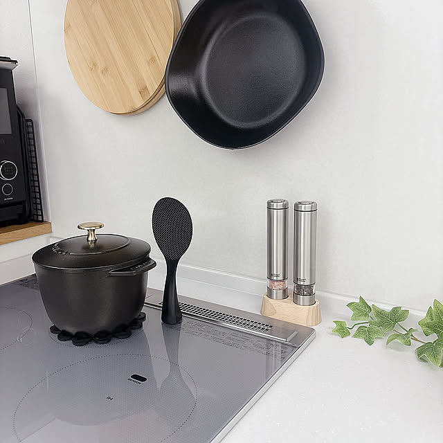 Kitchen,電動ミル,キッチン,Russell Hobbs電動ミル,Russell Hobbs,ラッセルホブスの電動ミル,ラッセルホブス,ソルト＆ペッパーミル電動,ソルト＆ペッパーミル,ソルト＆ペッパー,新生活,インテリア,雑貨,一人暮らし,平屋,平屋暮らし,キッチン家電,キッチンツール,愛用品,キッチン用品 tomatoの部屋