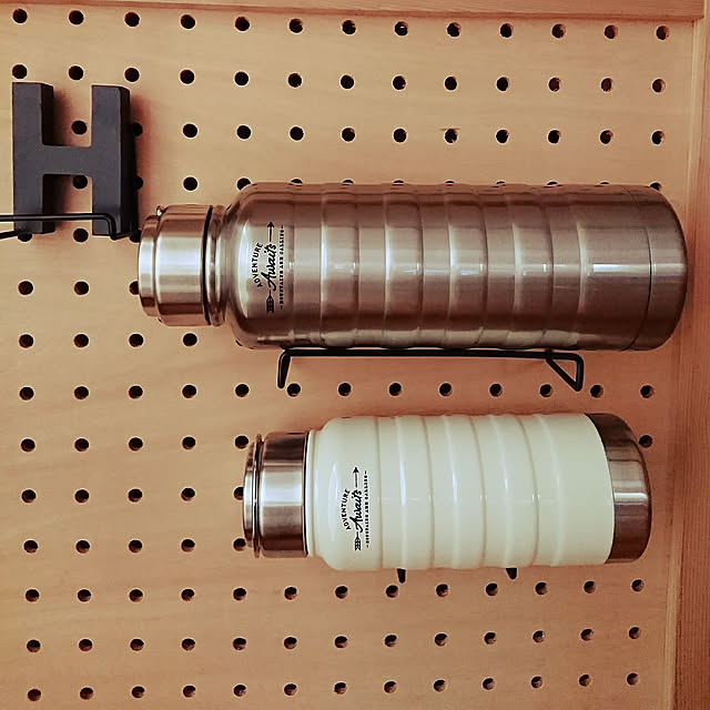 On Walls,水筒,530ml,940ml,ニトリ,有効ボード,picのために有効ﾎﾞｰﾄﾞへww,水筒いっぱいいる,アウトドア,アウトドアっぽい,ステンレスボトル skhrの部屋