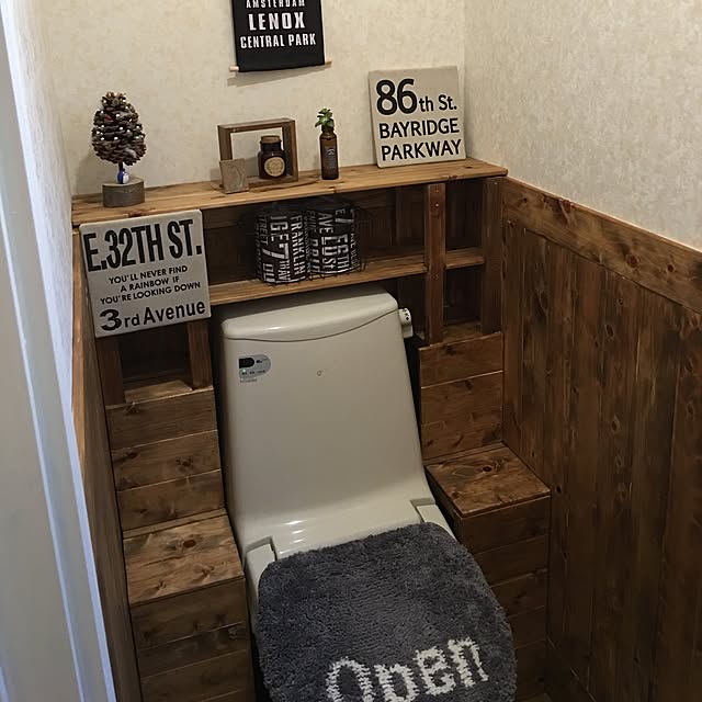 Bathroom,腰板壁,ニトリ,ワトコオイル ダークウォルナット,セリア,セルフリノベーション中,トイレ改造計画,あけましておめでとうございます‼︎,トイレDIY mikan3mamaの部屋