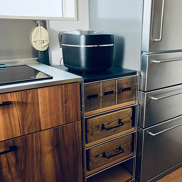Kitchen,セリア,無印ユニットシェルフ,炊飯器置き場,引き出しDIY,ナチュラル,インダストリアル,WOODPRO,足場板古材,インダストリアル×ナチュラル,ステンレスキッチン,調味料収納,無印良品,システムキッチン,キッチン収納 tonの部屋