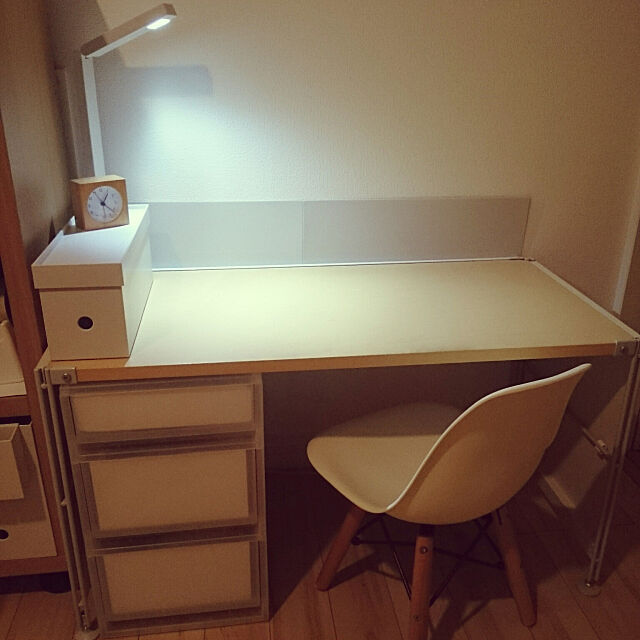 My Desk,無印良品,学習机,ユニットシェルフ,電気スタンド,子供用机 mandysince2000の部屋