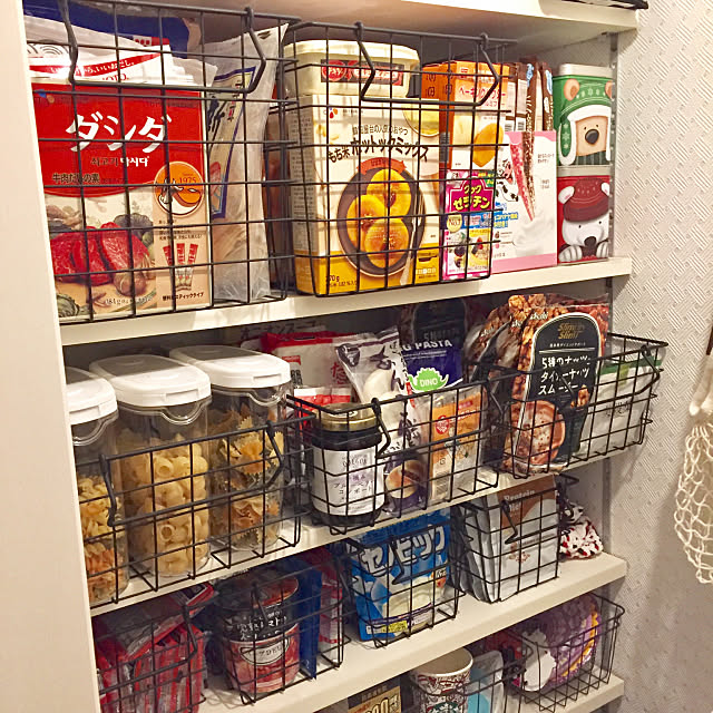 My Shelf,見える収納,カゴ収納,ワイヤーバスケット,ニトリ,食品ストック,カルディ,My Shelf,パントリー,コストコ,ストック,整理整頓,片付け苦手,可動棚,月イチでチェック,収納,賞味期限切れ撲滅 mimiの部屋