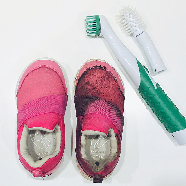 これであなたも靴洗いマスター☆楽してキレイを目指せるアイテム＆洗い方 | RoomClip mag | 暮らしとインテリアのwebマガジン
