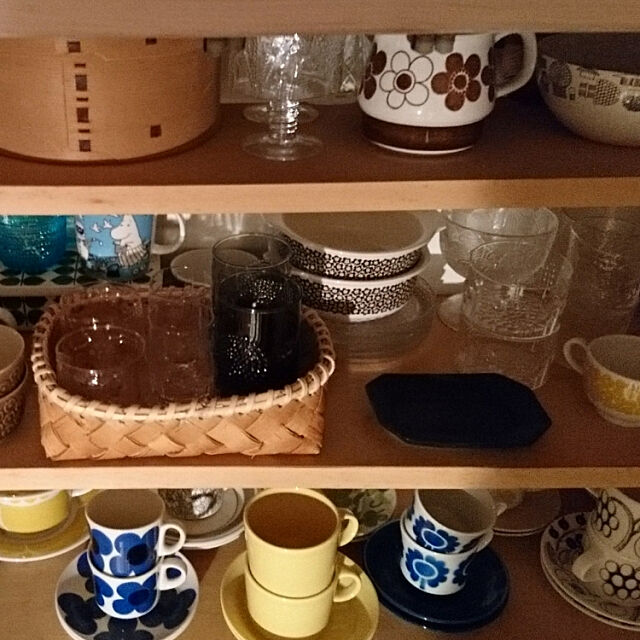 My Shelf,北欧食器,北欧雑貨,北欧ヴィンテージ,アラビア ヴィンテージ,器好き,グスタフスベリ,マリメッコ,ゲフレ nanamomo1119の部屋