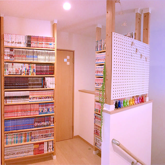 My Shelf,ロディ,百均,本棚,建売住宅,漫画本棚,2×4材,DIY,漫画本収納,IG→nonokanaponta,収納棚,ディアウォール,漫画本,整理整頓,整理収納,本棚DIY,趣味部屋 Kanaの部屋