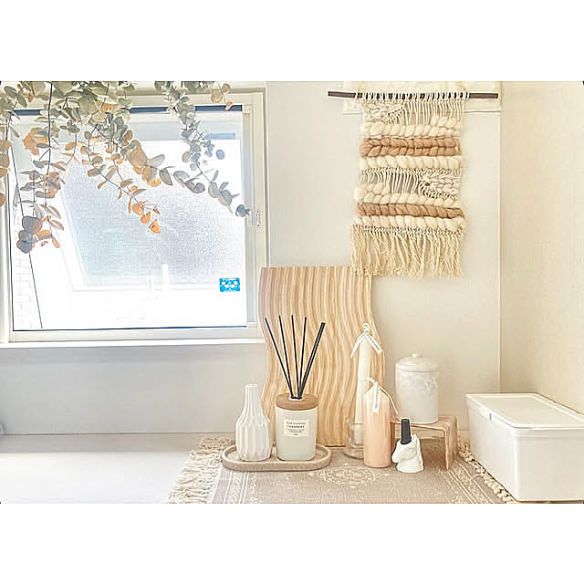 Entrance,玄関ディスプレイ,ユーカリドライ,プチプラインテリア,建売住宅,スリコ hii--の部屋