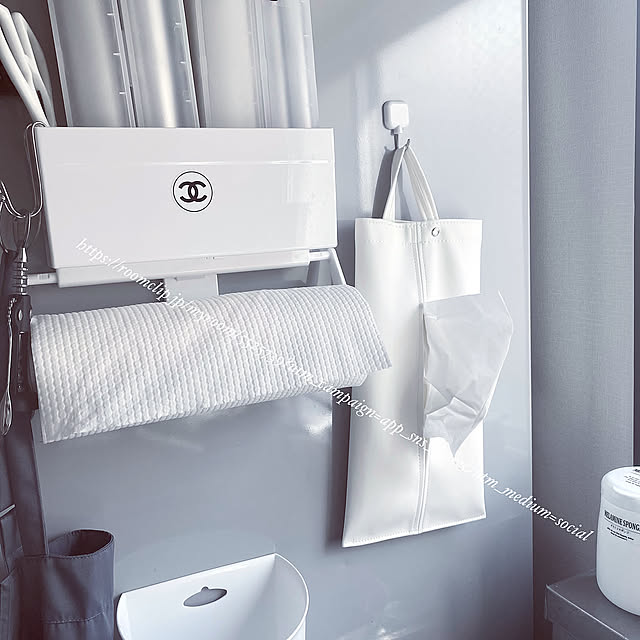 ペーパータオル,やめたこと,築古マンション,ペットとの暮らし,100均,キャンドゥ,隙間収納,築30年超,ペットと暮らす家,ペットと暮らすインテリア,犬のいる生活,いぬとの暮らし,2DK,一人暮らし,イベント参加,狭い家,モノトーンインテリア,ダイソー,ダックスフンド,セリア,モノトーン,築32年,犬のいる暮らし,ダックスのいる生活,狭い,賃貸,築古,Kitchen locaの部屋