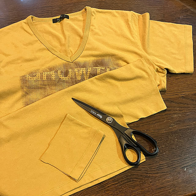 Kitchen,油処理用,扉裏活用,コンロ下収納,古Tシャツ,ウエス作り,節約,３枚投稿 ikubooの部屋