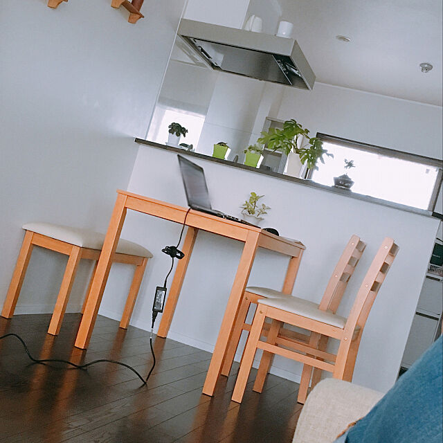 Lounge,一人暮らし,シンプル,ナチュラル,観葉植物,ダイニングテーブル,物を少なく,ミニマリスト kozu24dの部屋