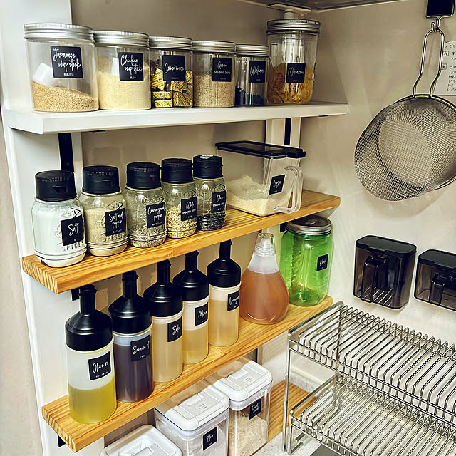 My Desk,調味料ラベル,ラベル,キャンドゥ,love home,プチプラ,セリア,オイルボトル,スパイスボトル,調味料ボトル,RoomClip mag 掲載 kaerunoameriの部屋