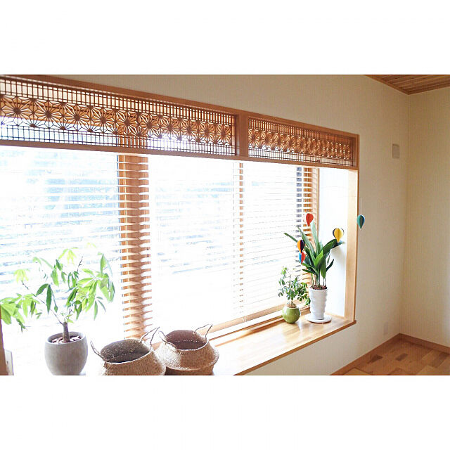 Lounge,観葉植物,シーグラスバスケット,かご収納,窓,欄間,欄間再利用,モビール oharuの部屋