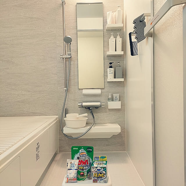 Bathroom,ルーティーン,月1ジャバ,カビハイター排水口スッキリ,防カビくん煙剤,無印良品,ニトリ,カインズ,お風呂掃除 TTIの部屋