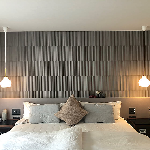 Bedroom,ペンダントライト,ルイスポールセン,小さな幸せ,クラウン,癒しの時間,暮らしを楽しむ,丁寧な暮らし,フォロー&いいね ありがとうございます♡,パナソニックホームズ,読んでくれてありがとうございます♡,冬の楽しみ方,夫婦ふたり暮らし,2024 Rororiの部屋